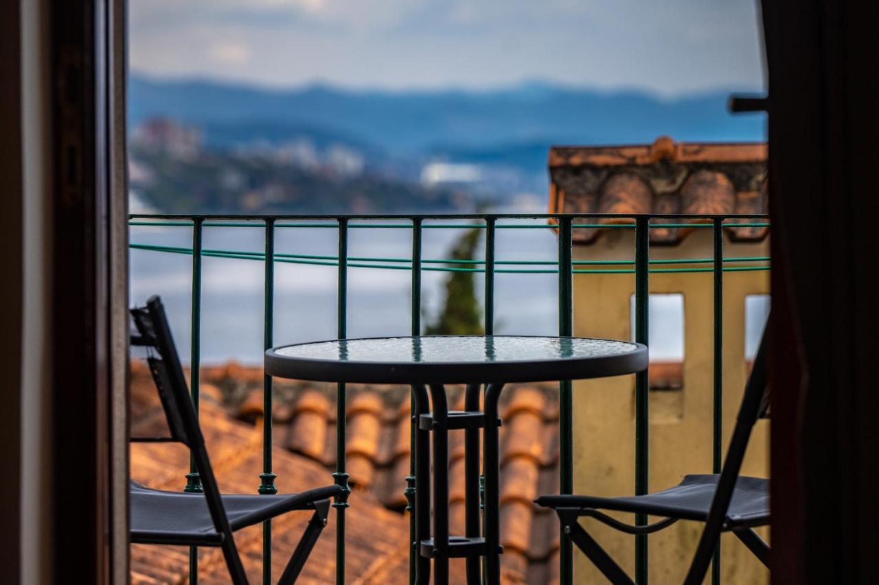 Studio Apartment Kos**** Opatija Exterior foto